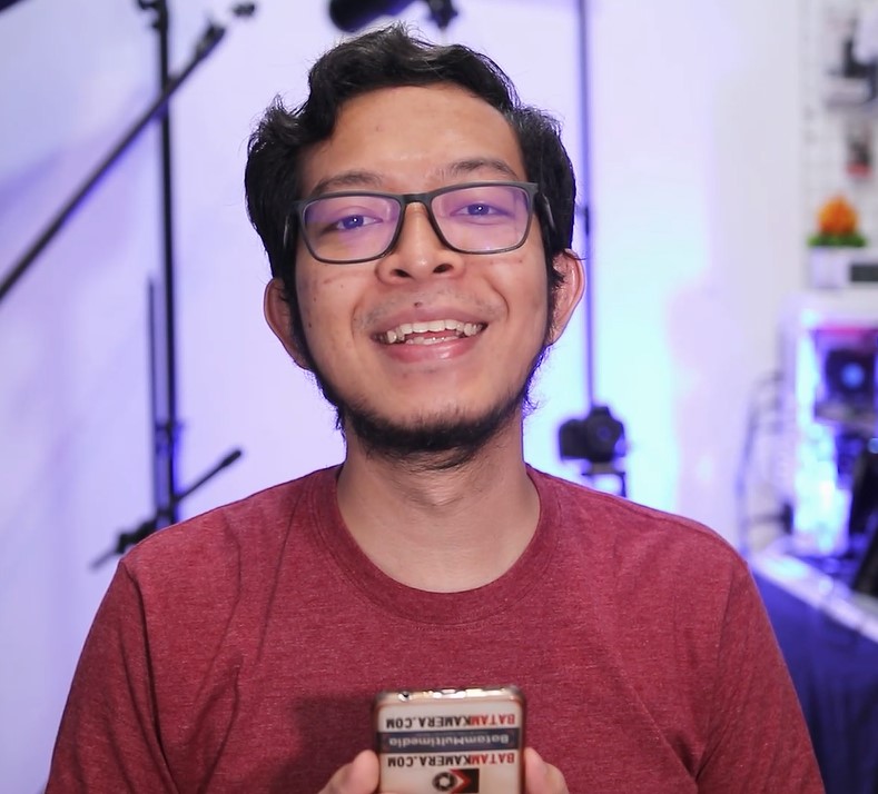 Ali Majid Wardana - Youtuber Camera Review Tutorial Indonesia